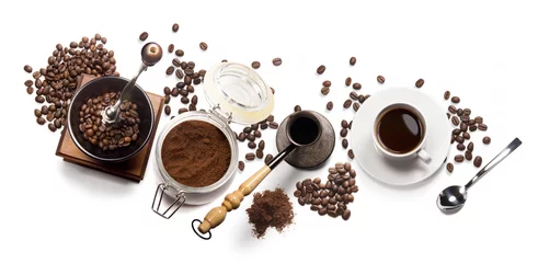 Fotobehang Koffiebar koffie attributen op een witte achtergrond
