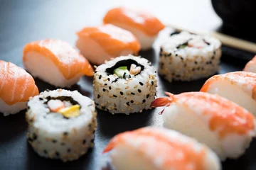 Fototapete Rund Sushi served on plate © Rido