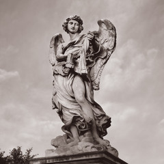 statue castel santangelo rom, italy