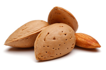 Almonds, shelled almonds