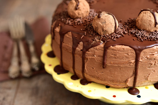 Homemade chocolate cake "Truffle".