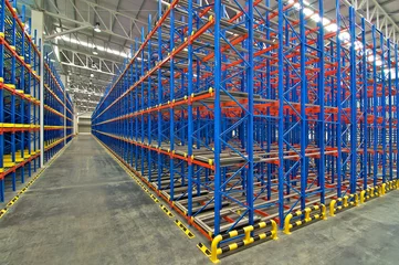 Distribution center warehouse storage pallet racking system © praethip