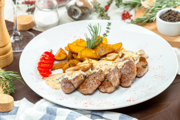 Grilled Steak with potato wedges