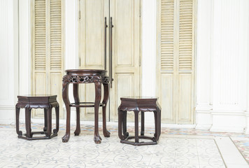 empty chair chinese style