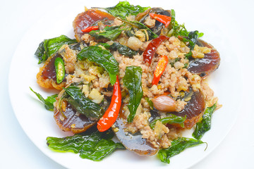 Fried basil with pork and preserved egg
