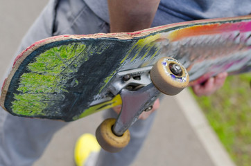 Young man with the skateboard  © retoncy