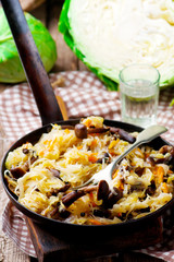 Cabbage solyanka with mushrooms.