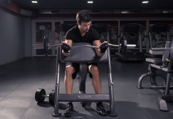 man weights, bar, biceps curl