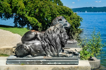 Löwen am Starnberger See