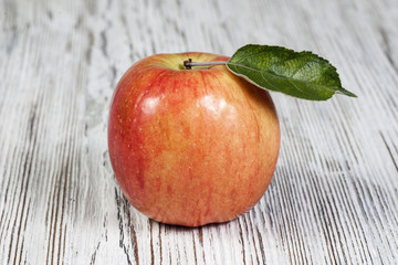 apple