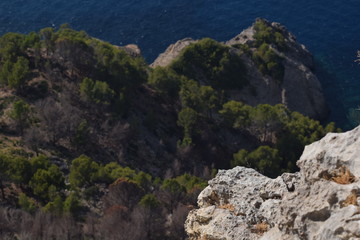 Atemraubende Steilküste. Auf Mallorca.