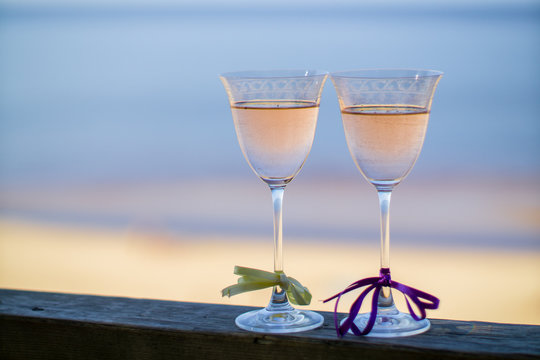 Shampain glasses. Wedding.