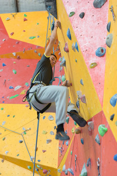 routes of wall climbing