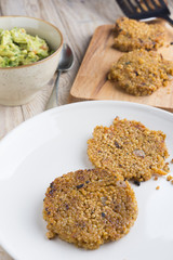 Burguers of Quinoa with Guacamole