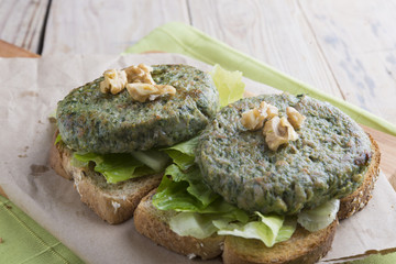 Burger of spinach
