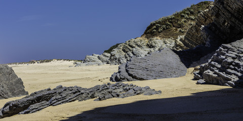 De wilde golven langs de Portugese kust