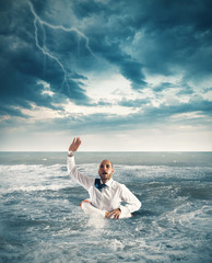 Help businessman falls