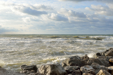 Россия, Краснодарский край, Джубга. Шторм на Черном море в октябре
