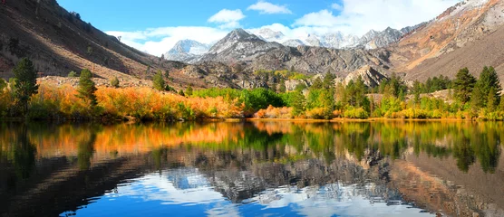 Foto op Canvas Fall colors near Sabrina lake ,Bishop California © SNEHIT PHOTO