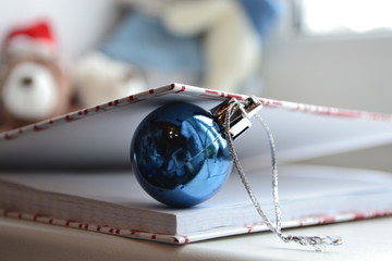 Новогодние игрушки