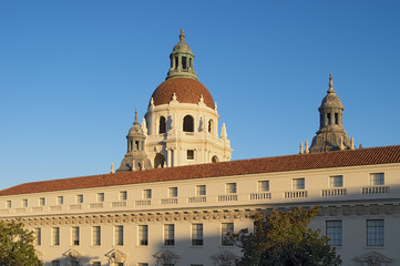 Fototapeta na wymiar The Pasadena City Hall in Pasadena, California