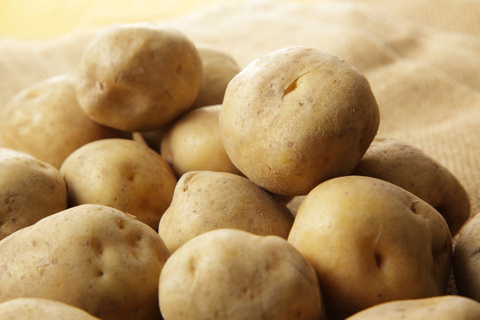 じゃがいも　Potatoes