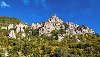 Fototapeta na wymiar Beautiful rocks in the Valley of Ghosts, Demerdzhi mountain