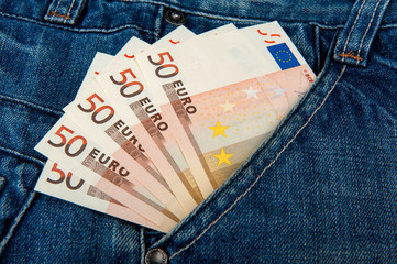 50 евро в джинсах