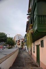 Fototapeta na wymiar Rues, maisons et ruelles de Santa Cruz de La Palma