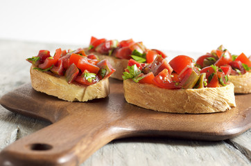 Tomato and parsley bruschetta