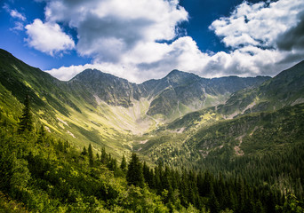 Fototapeta na wymiar A beautiful Tatry mountain landscape
