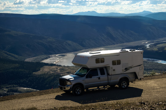 four-wheel drive mobile home in Alaska