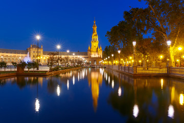 Fototapeta na wymiar Spain Square or Plaza de Espana in Seville at night, Andalusia, Spain