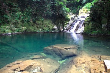 Naklejka premium 赤目四十八滝