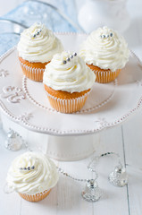 Christmas cupcakes with cream cheese