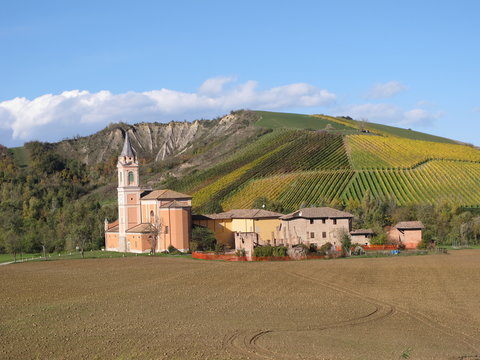 chiesa di campagna bolognesse