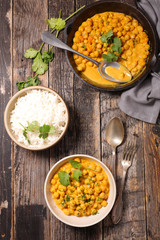 chickpea with curry cream and rice