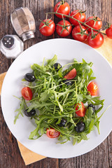arugula and tomato