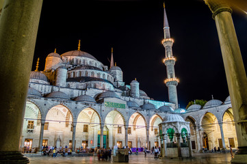 Fototapeta na wymiar Courtyard of the Sultan Ahmet Mosque (Blue Mosque) in Istanbul, Turkey at night