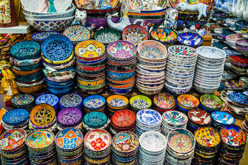 Colorful Turkish dishes in the Grand Bazaar of Istanbul, Turkey