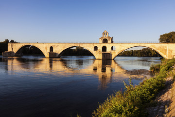 Fototapeta na wymiar Pont Saint-Benezet on Rhone River in Avignon