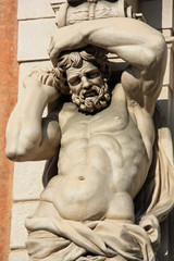 Atlante d'un palais Renaissance à Bologne, Italie
