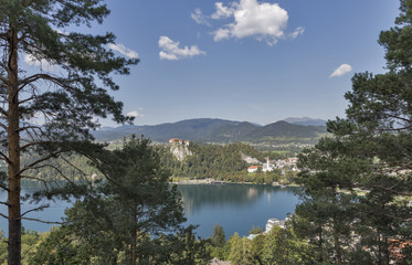 Fototapeta na wymiar Castle and St. Martins Church overlooking Bled Lake in Slovenia.