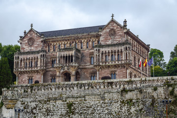Fototapeta na wymiar Palace Sobrellano, Comillas, Cantabria, Spain