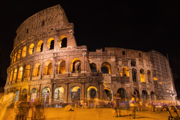 Fototapeta na wymiar Coliseum in Rome by night