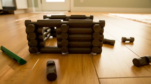 Building Lincoln Logs Stop Motion