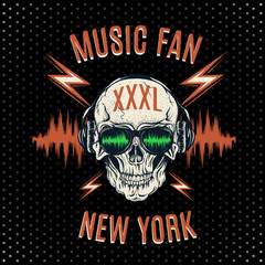 Fototapeta premium Skull listening to music on headphones