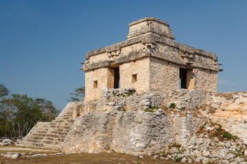 Naklejka premium Ruins of the ancient Mayan city of Dzibillchaltun, Mexico