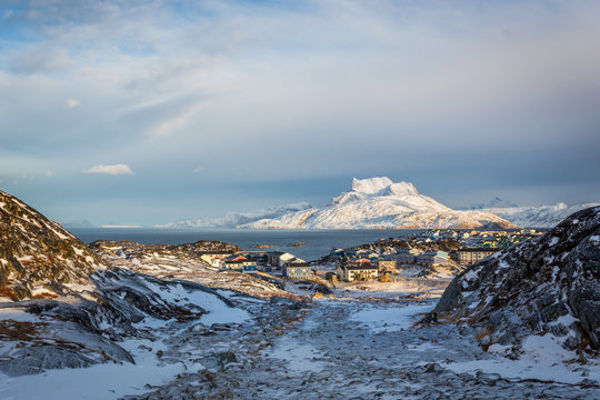 Daylight view to the distant suburb of Nuuk, Sermitsiaq mountain