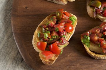 Tomato and parsley bruschetta
